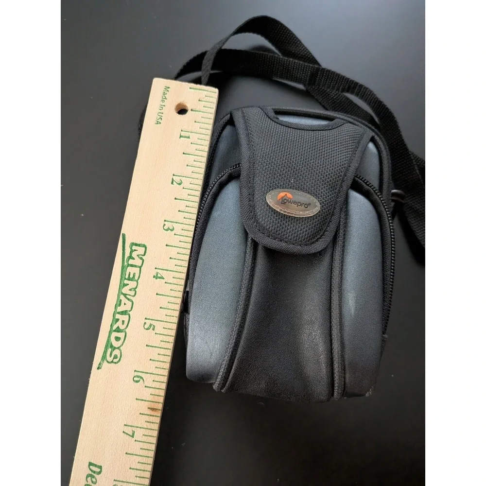 Lowepro Camera Bag Compact Digital Camera Crossbody Bag Zippers Black Gray